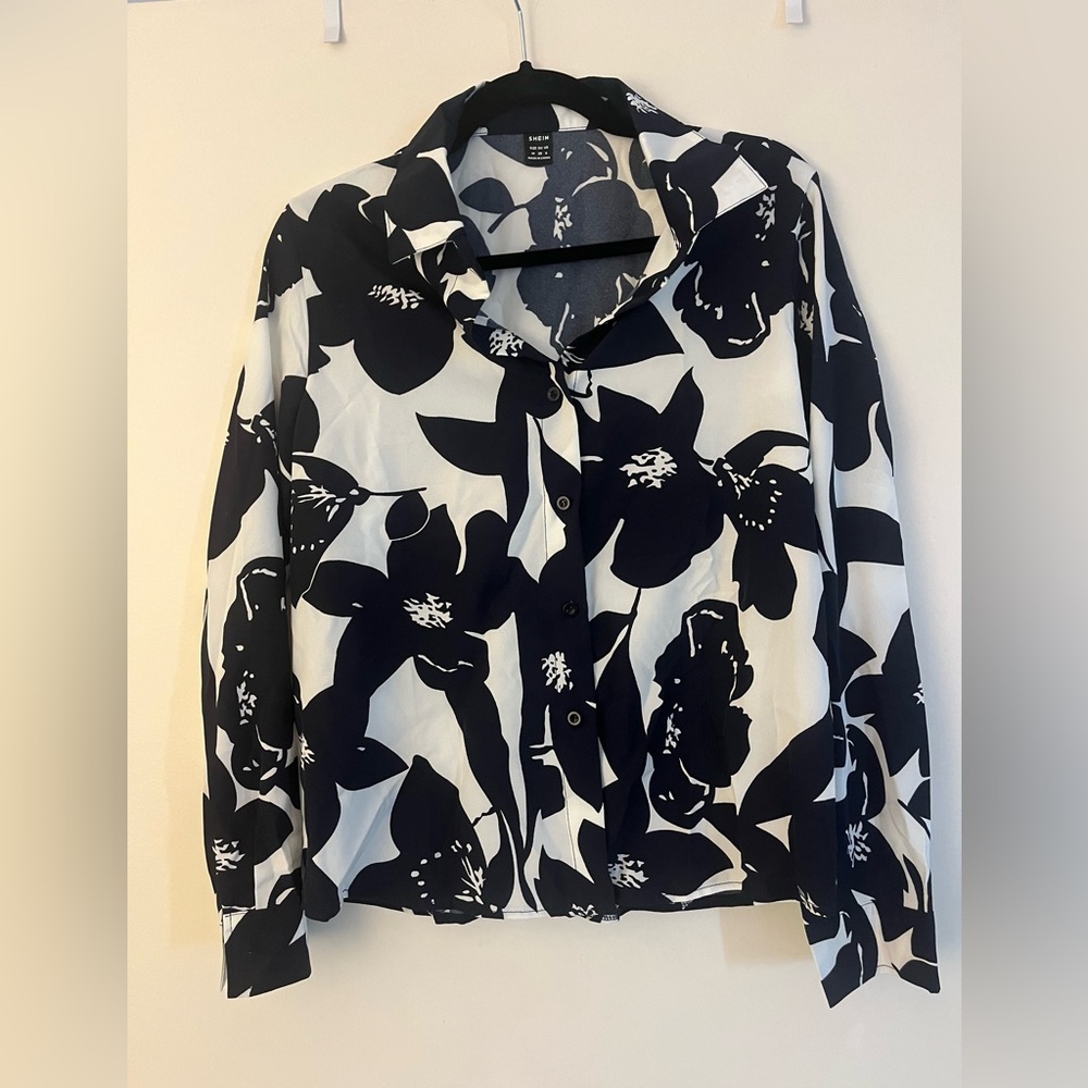 Dark Blue & White Button Up Blouse